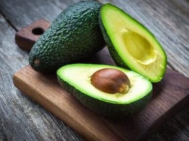 Mænd, der ønsker at styrke deres erektion, bør spise avocado. 